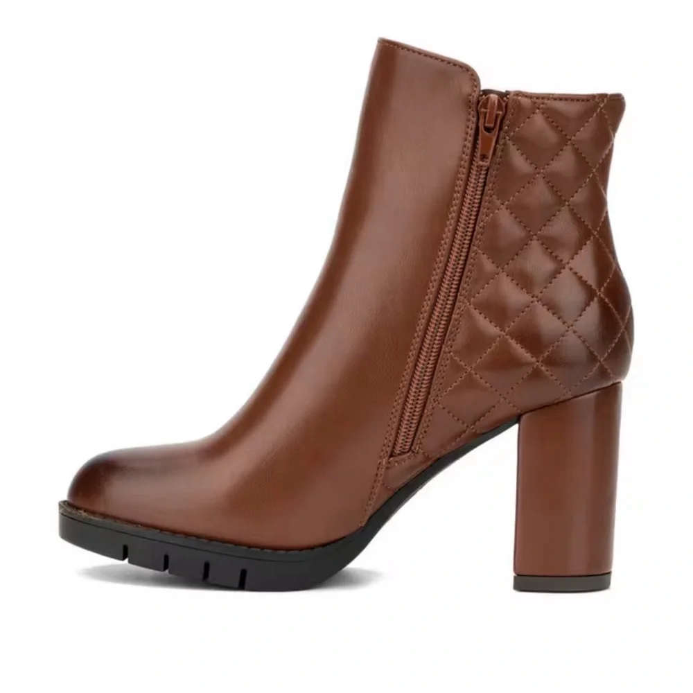🥃🔥NEW YORK & COMPANY EMMALYNN NEW YORK AND COMPANY EMMALYNN HEELED BOOTIES